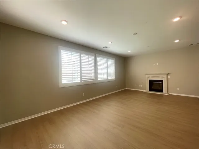 15583 Basil Leaf Lane, Fontana, California 92336