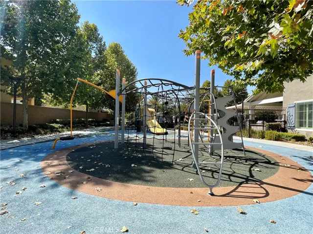 15583 Basil Leaf Lane, Fontana, California 92336