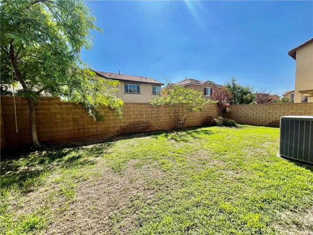 15583 Basil Leaf Lane, Fontana, California 92336