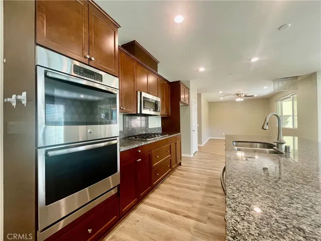 15583 Basil Leaf Lane, Fontana, California 92336