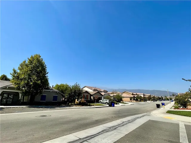 15583 Basil Leaf Lane, Fontana, California 92336