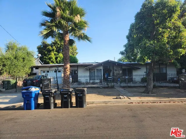 13550 Addison Street, Sherman Oaks, California 91423