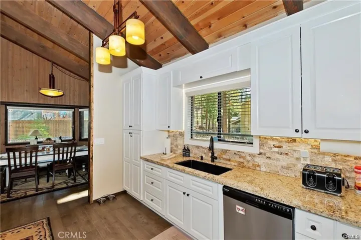 423 Pine View Drive, Big Bear City, California 92314
