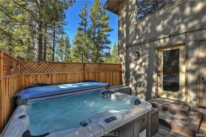 423 Pine View Drive, Big Bear City, California 92314