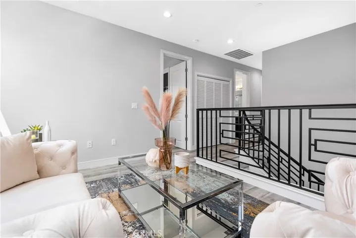 2516 Edwards Avenue, South El Monte, California 91733