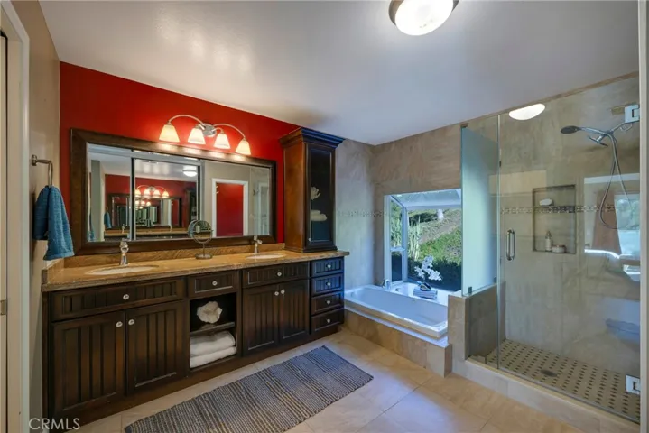 6440 E Oakview Lane, Anaheim Hills, California 92807