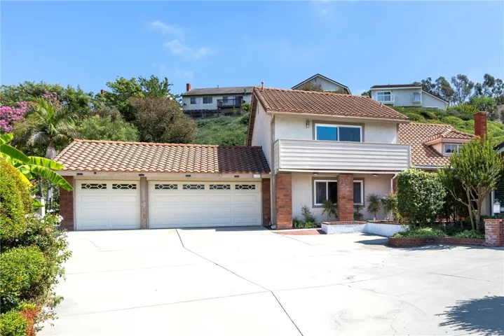 6440 E Oakview Lane, Anaheim Hills, California 92807