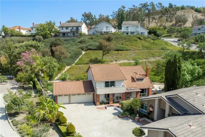 6440 E Oakview Lane, Anaheim Hills, California 92807