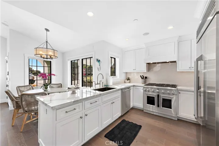 156 Pearl Street, Laguna Beach, California 92651