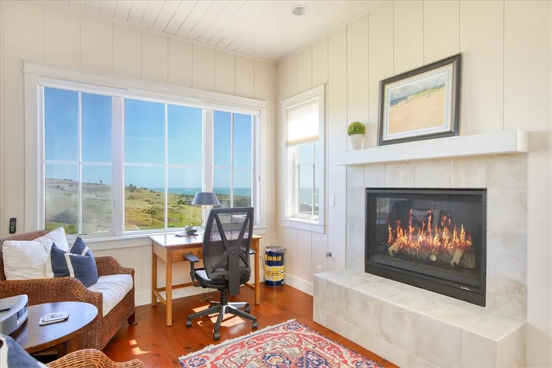 404 Huntington Road, Cambria, California 93428 home-pic-46
