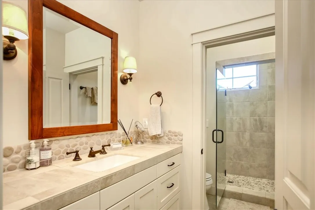 404 Huntington Road, Cambria, California 93428 home-pic-49