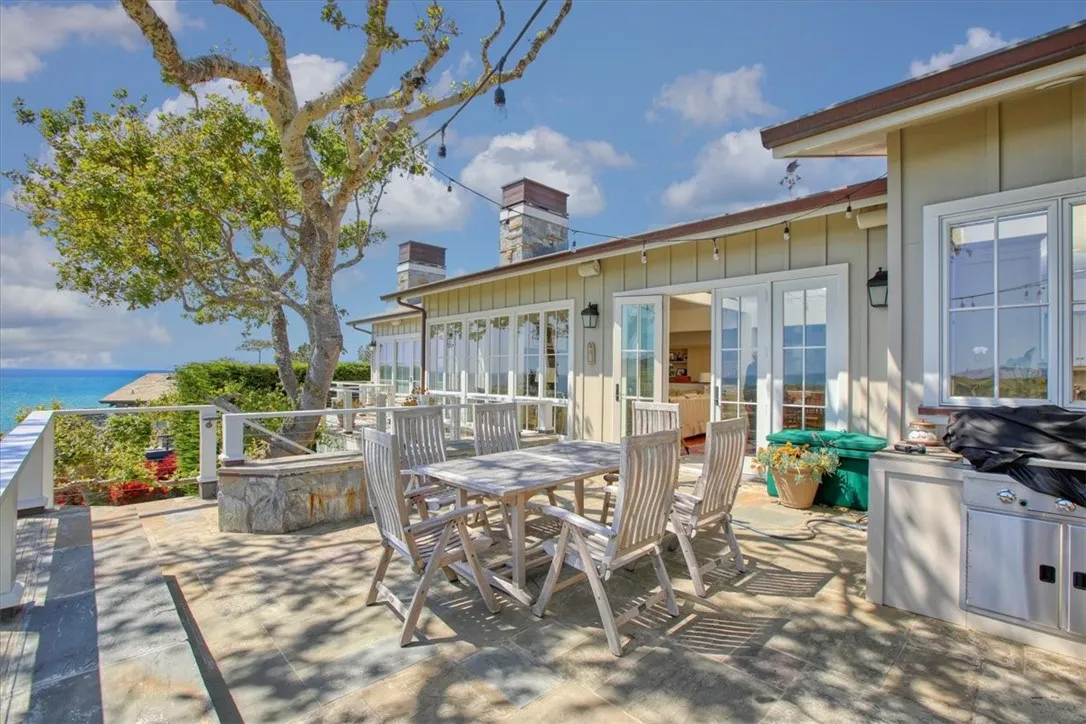 404 Huntington Road, Cambria, California 93428 home-pic-27