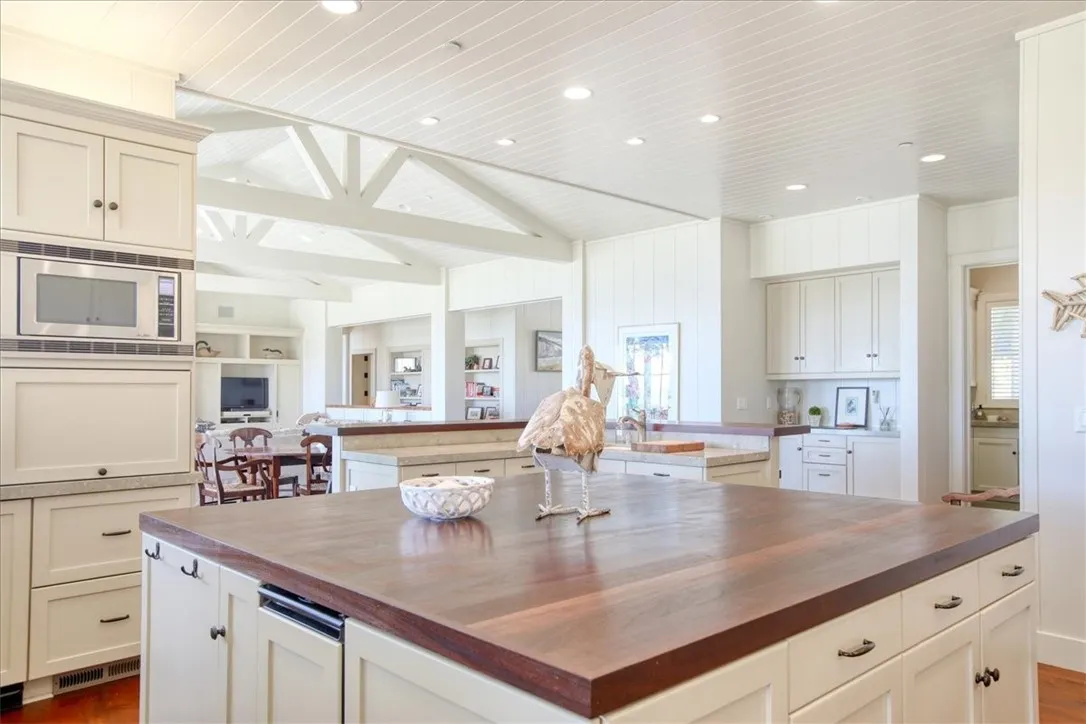 404 Huntington Road, Cambria, California 93428 home-pic-21