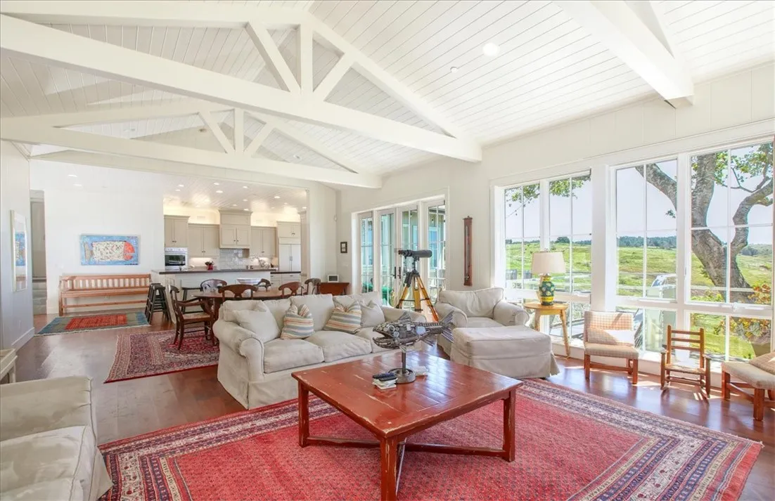 404 Huntington Road, Cambria, California 93428 home-pic-10