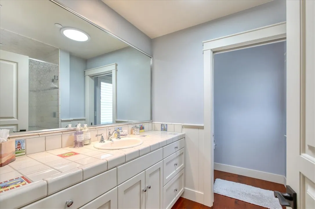404 Huntington Road, Cambria, California 93428 home-pic-53