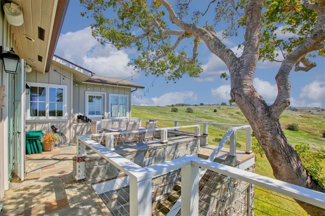 404 Huntington Road, Cambria, California 93428 home-pic-33