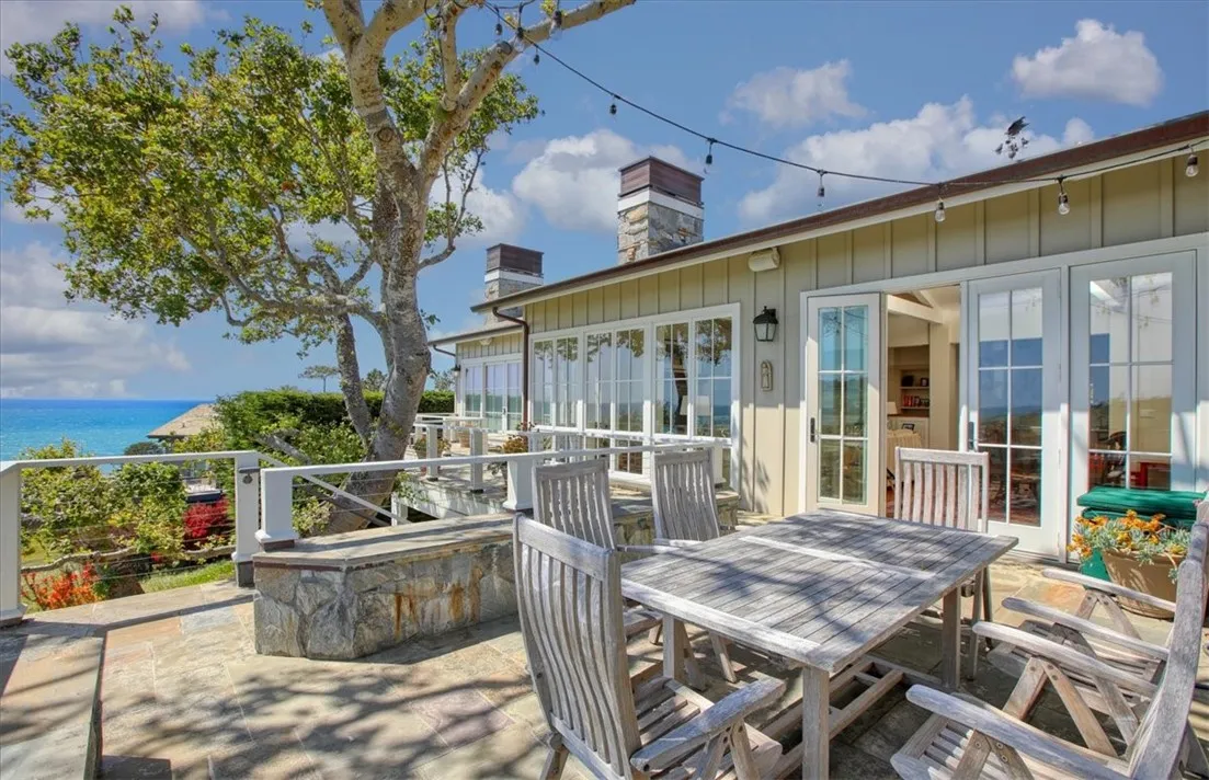 404 Huntington Road, Cambria, California 93428 home-pic-28