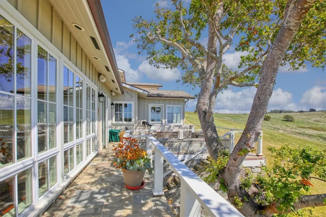 404 Huntington Road, Cambria, California 93428 home-pic-26