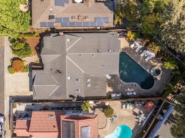 2441 Edith Avenue, Redwood City, California 94061