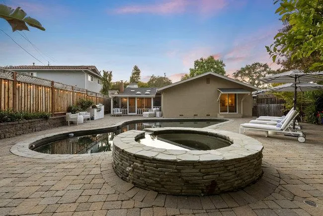 2441 Edith Avenue, Redwood City, California 94061
