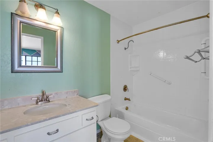 4141 Hathaway Avenue 26, Long Beach, California 90815