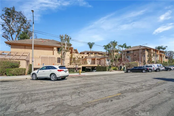 4141 Hathaway Avenue 26, Long Beach, California 90815