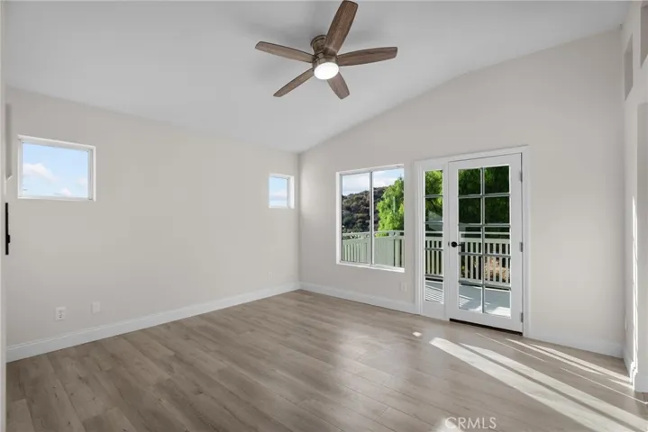 28032 Cascade Road, Castaic, California 91384