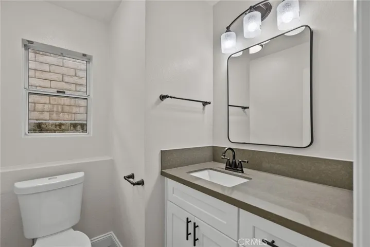 28032 Cascade Road, Castaic, California 91384