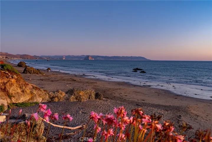502 Pacific Avenue, Cayucos, California 93430