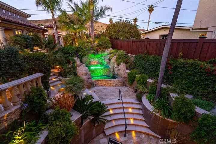 Exit the entertainment level courtyard and the stairs lead up to the light & fire feature waterall