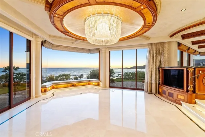 Stunning great room