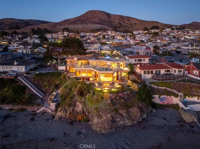 502 Pacific Avenue, Cayucos, California 93430