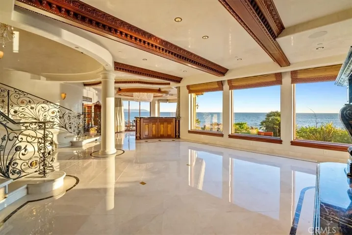 502 Pacific Avenue, Cayucos, California 93430