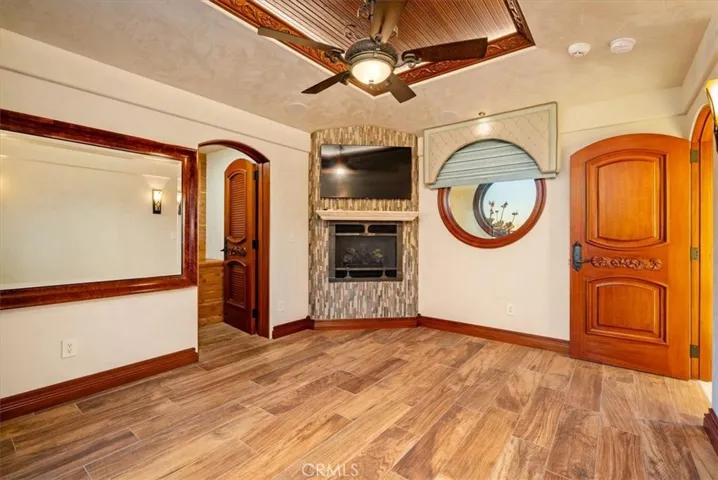 ...and your guests will enjoy ocean views from their window..