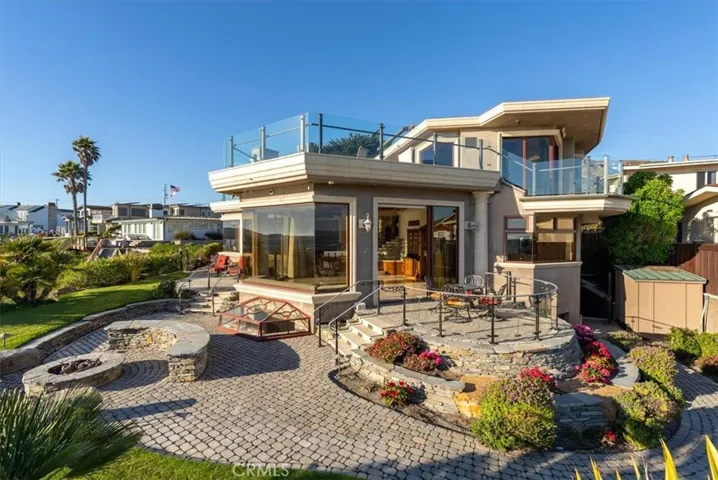 502 Pacific Avenue, Cayucos, California 93430