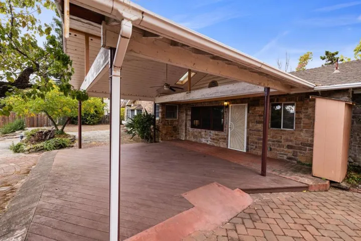 21471 Vai Avenue, Cupertino, California 95014