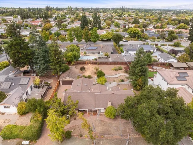 21471 Vai Avenue, Cupertino, California 95014