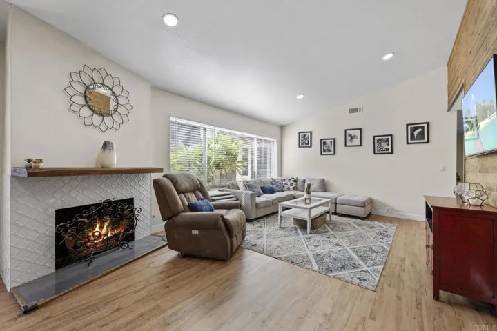 2101 Holly Avenue, Escondido, California 92027