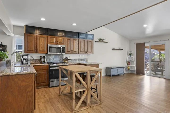 2101 Holly Avenue, Escondido, California 92027