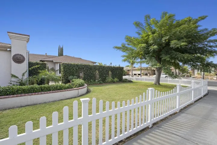 2101 Holly Avenue, Escondido, California 92027
