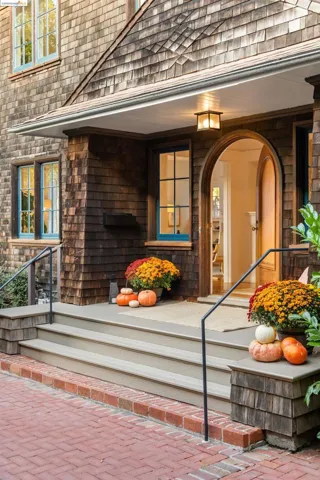2816 Derby St, Berkeley, California 94705