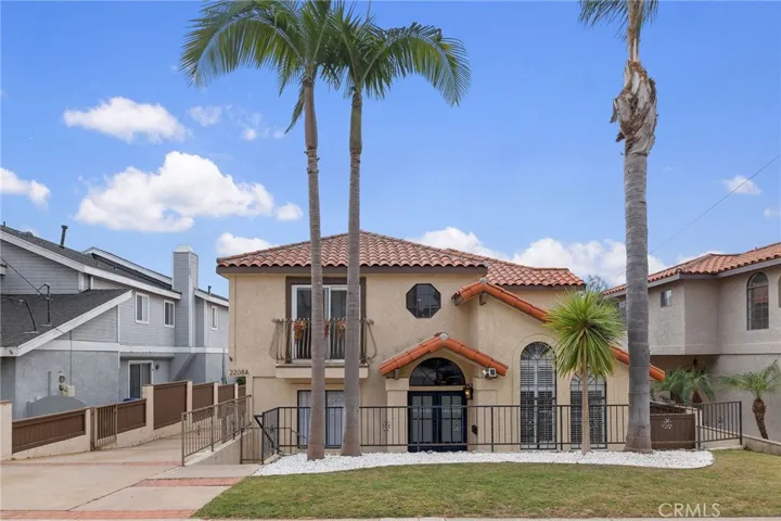 2208 Marshallfield Lane A, Redondo Beach, California 90278
