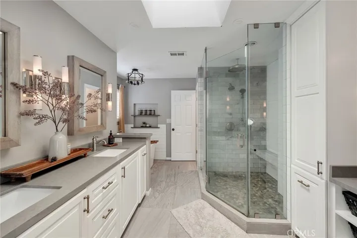 2208 Marshallfield Lane A, Redondo Beach, California 90278