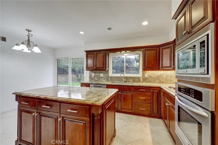 6960 Starstone Drive, Rancho Palos Verdes, California 90275
