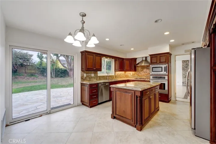 6960 Starstone Drive, Rancho Palos Verdes, California 90275