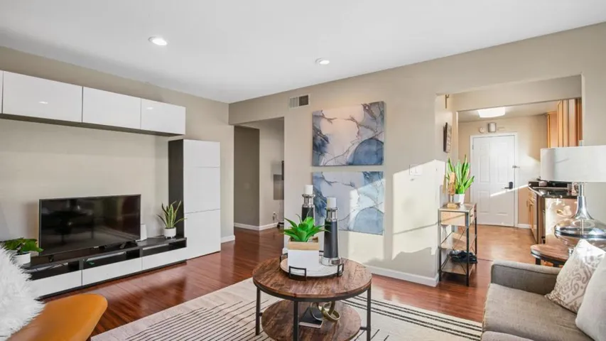 39418 Blue Fin Way, Fremont, California 94538