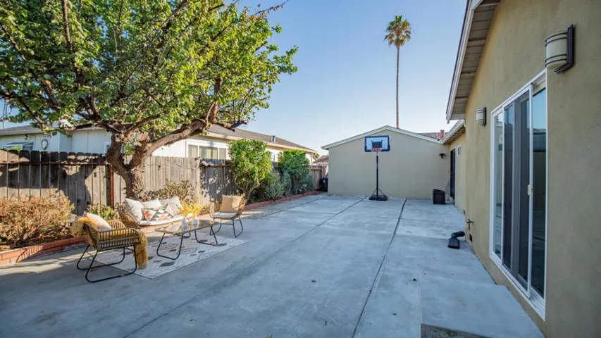 39418 Blue Fin Way, Fremont, California 94538