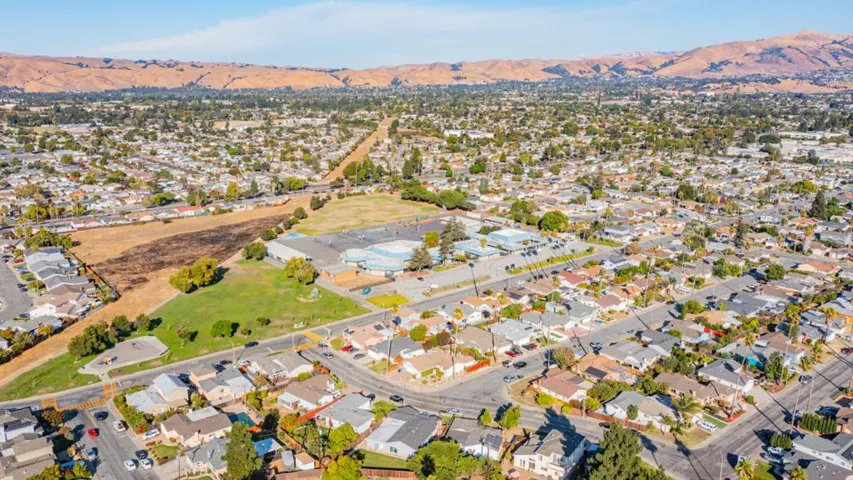 39418 Blue Fin Way, Fremont, California 94538