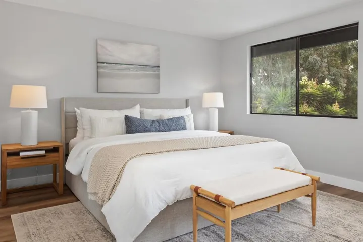 2101 Crown View Way, Oceanside, California 92056