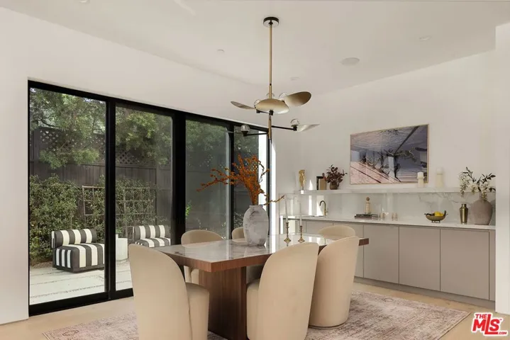 2255 Camden Avenue, Los Angeles, California 90064